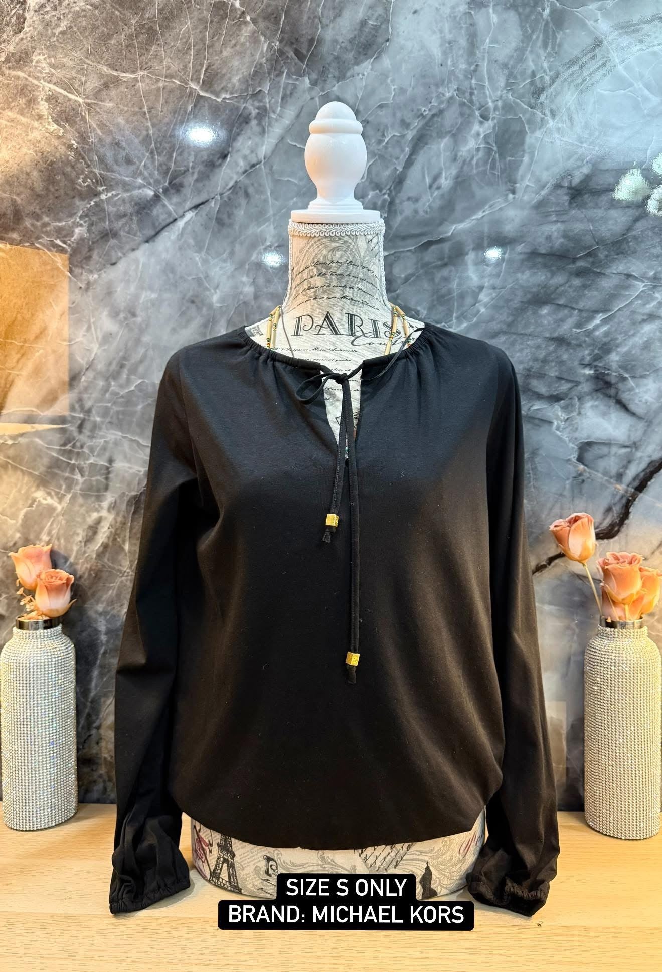 بلوزة بأكمام طويلة من مايكل كورس