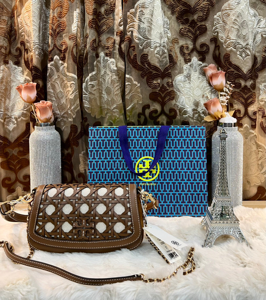 TORY BURCH BRITTEN BASKET WEAVE CONVERTIBLE CRISSBODY/SHOULDER BAG - MOOSE COLOR