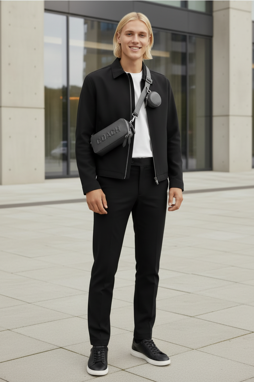 حقيبة كروسبودي رفيعة من كوتش تشارتر - رمادي