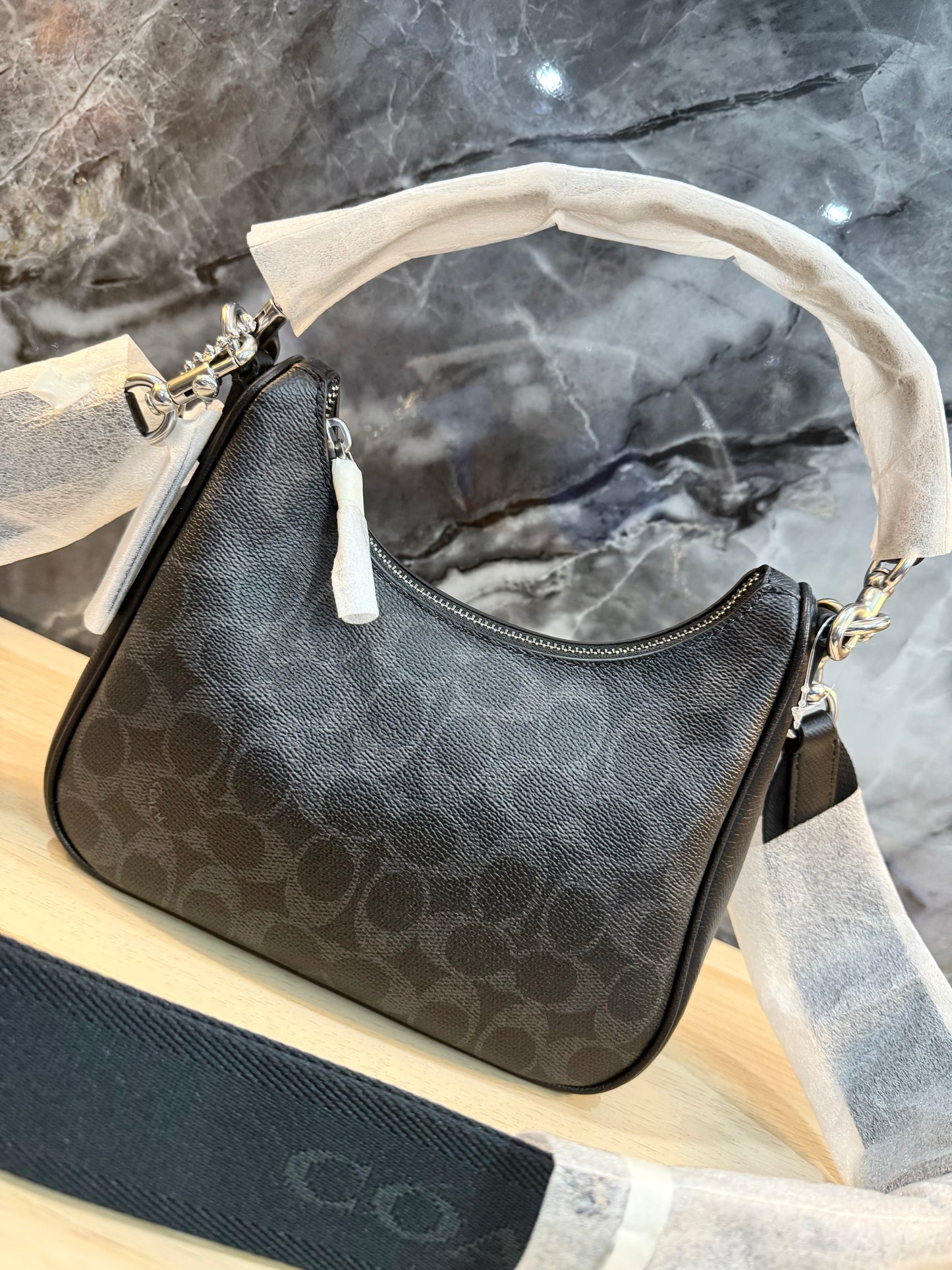COACH NOLAN SHOULDER BAG/CROSSBODY- SIGNATURE COATED CANVAS