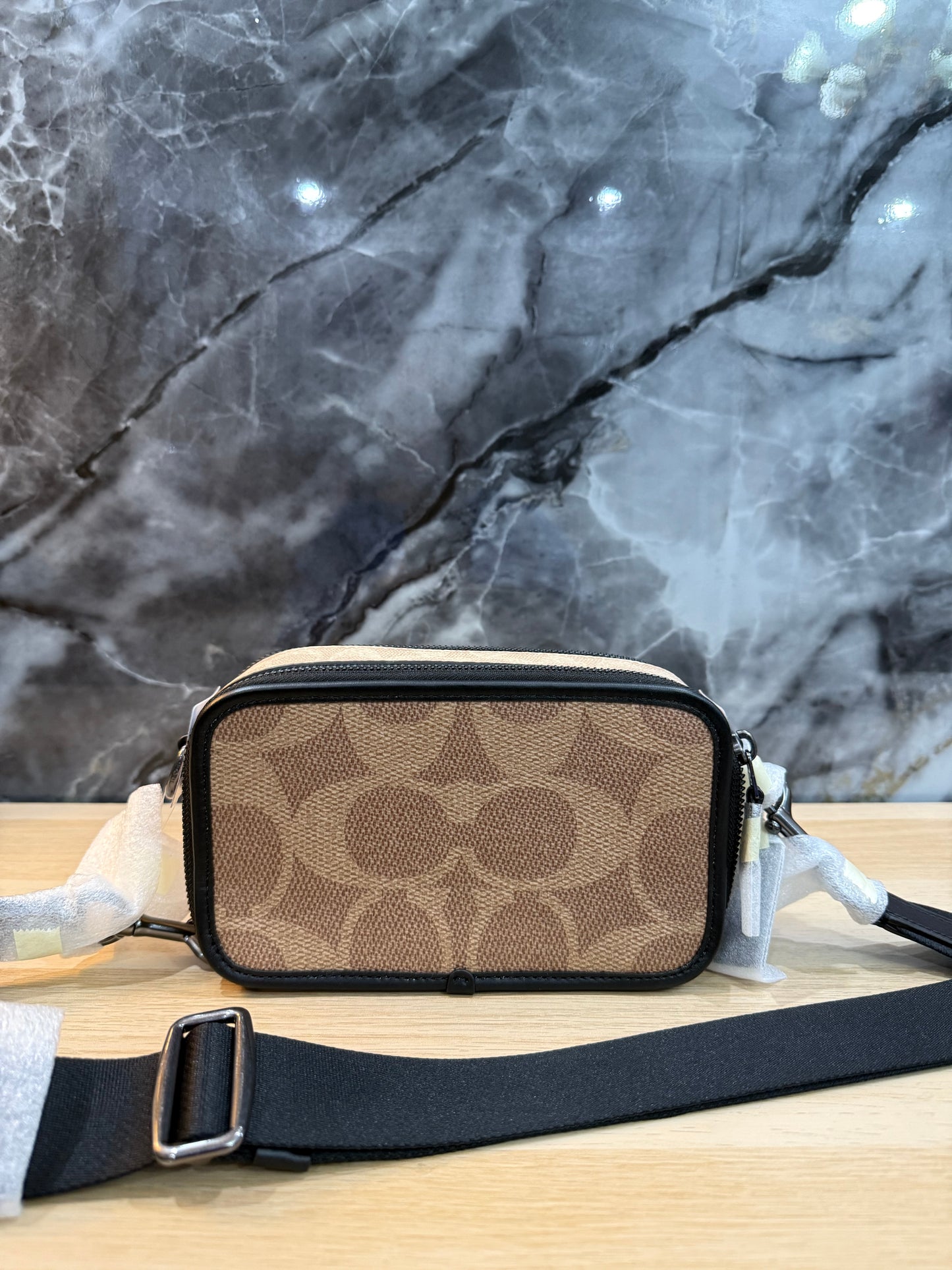 COACH WYATT CAMERA BAG - MULTI COLOR BLOCKED SAND/TAN
