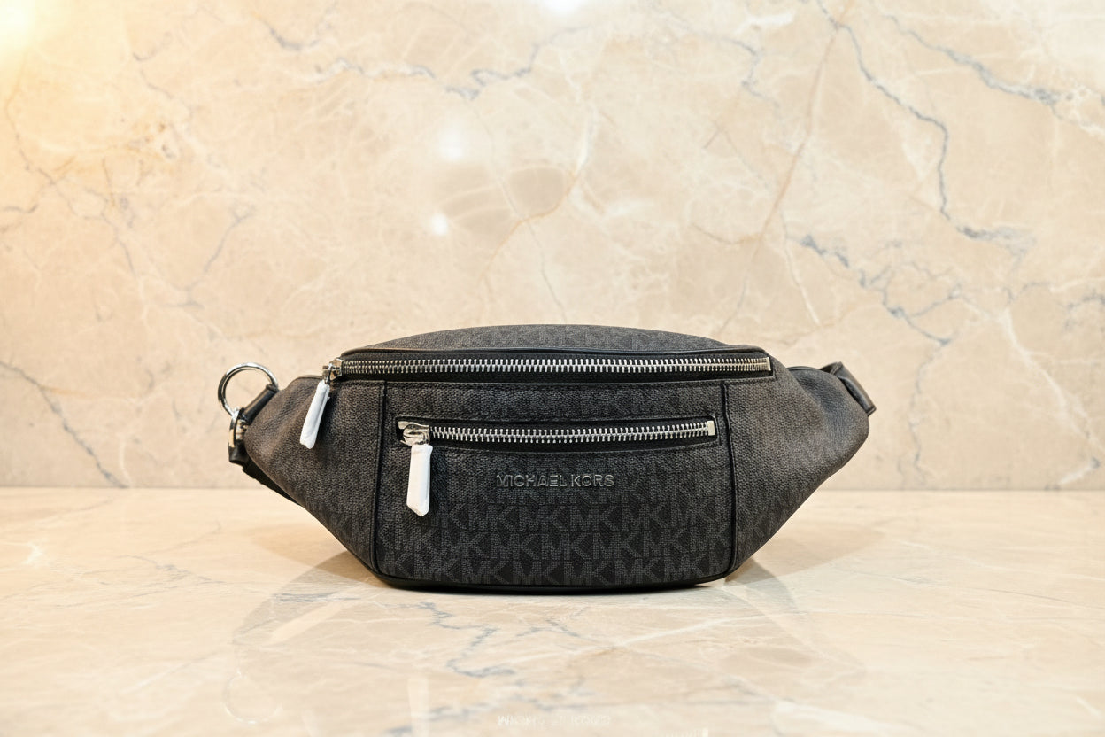MICHAEL KORS MOTT WAISTPACK/BELTBAG ( RETAIL ITEM )