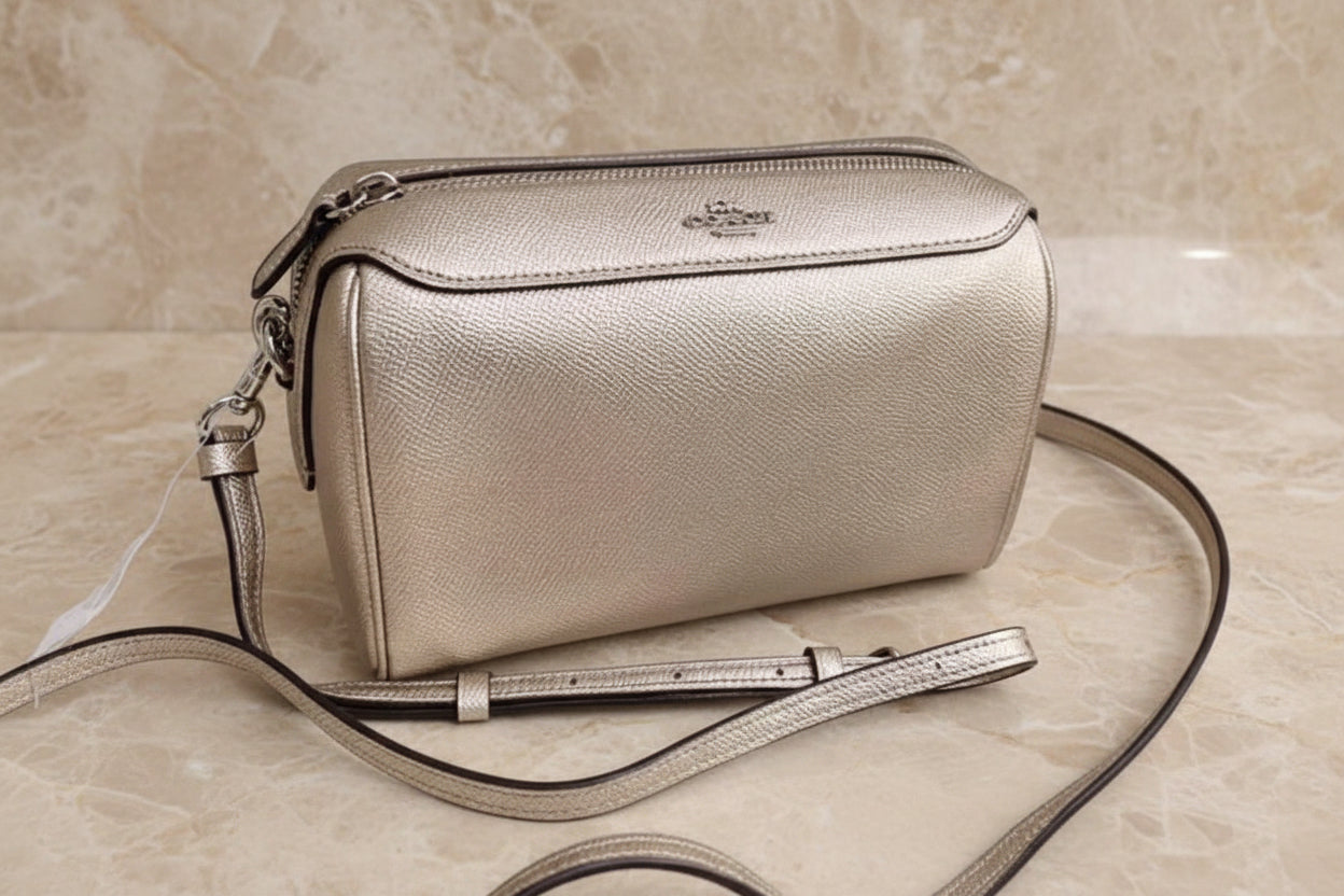 COACH BENETTE MICRO - PLATINUM GOLD