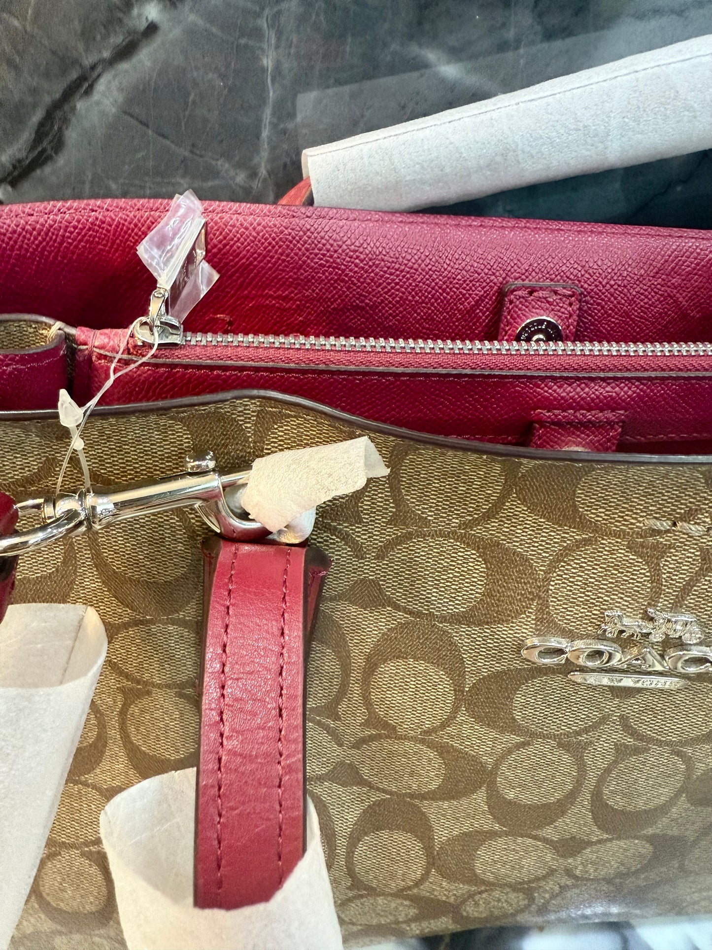 COACH AVENUE CARRYALL IN SIGNATURE BROWN/PINK