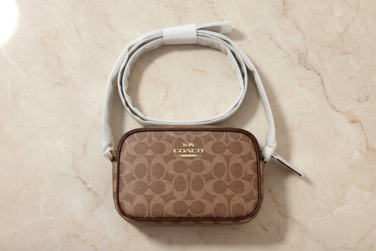 COACH MINI JAMIE - SALE‼️ WITH A TINY PEEL OFF IN FRONT - CAMERA BAG/CROSSBODY