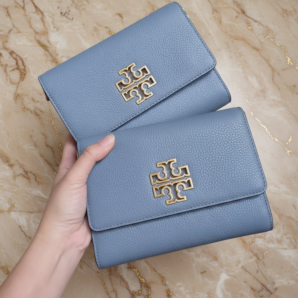 TORY BURCH BRITTEN CONVERTIBLE FLAP CLUTCH / CROSSBODY