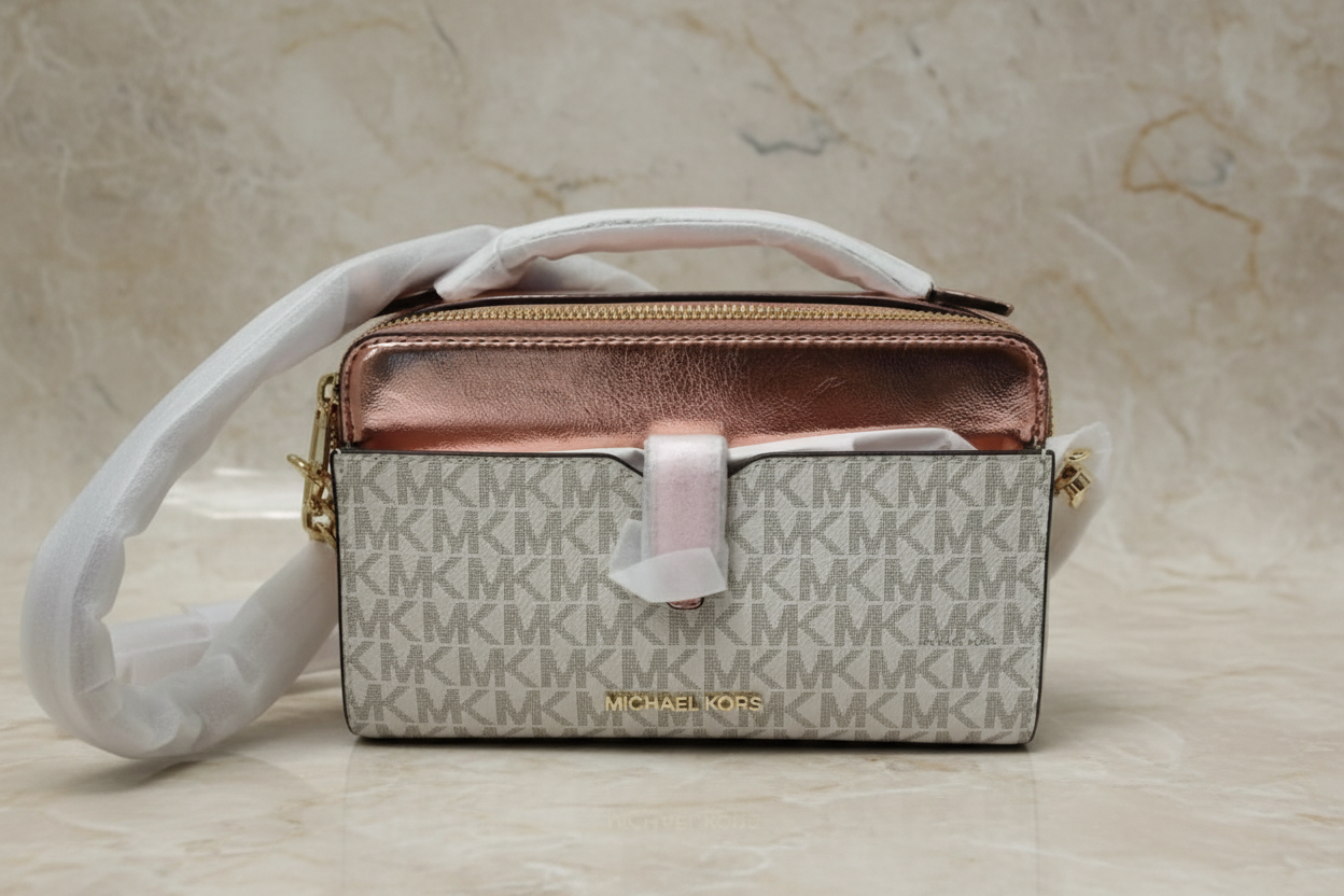 MICHAEL KORS SIGNATURE JET SET METALLIC PROMEROSE DOUBLE ZIP SMARTPHONE CROSSBODY BAG