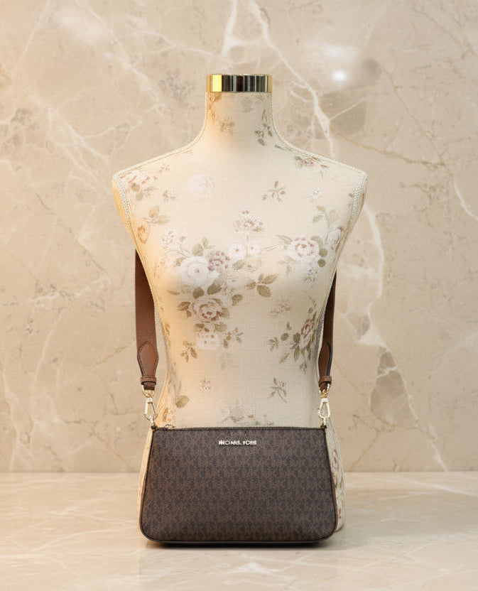MICHAEL KORS JET SET SIGNATURE LOGO BROWN WITH ATTACH