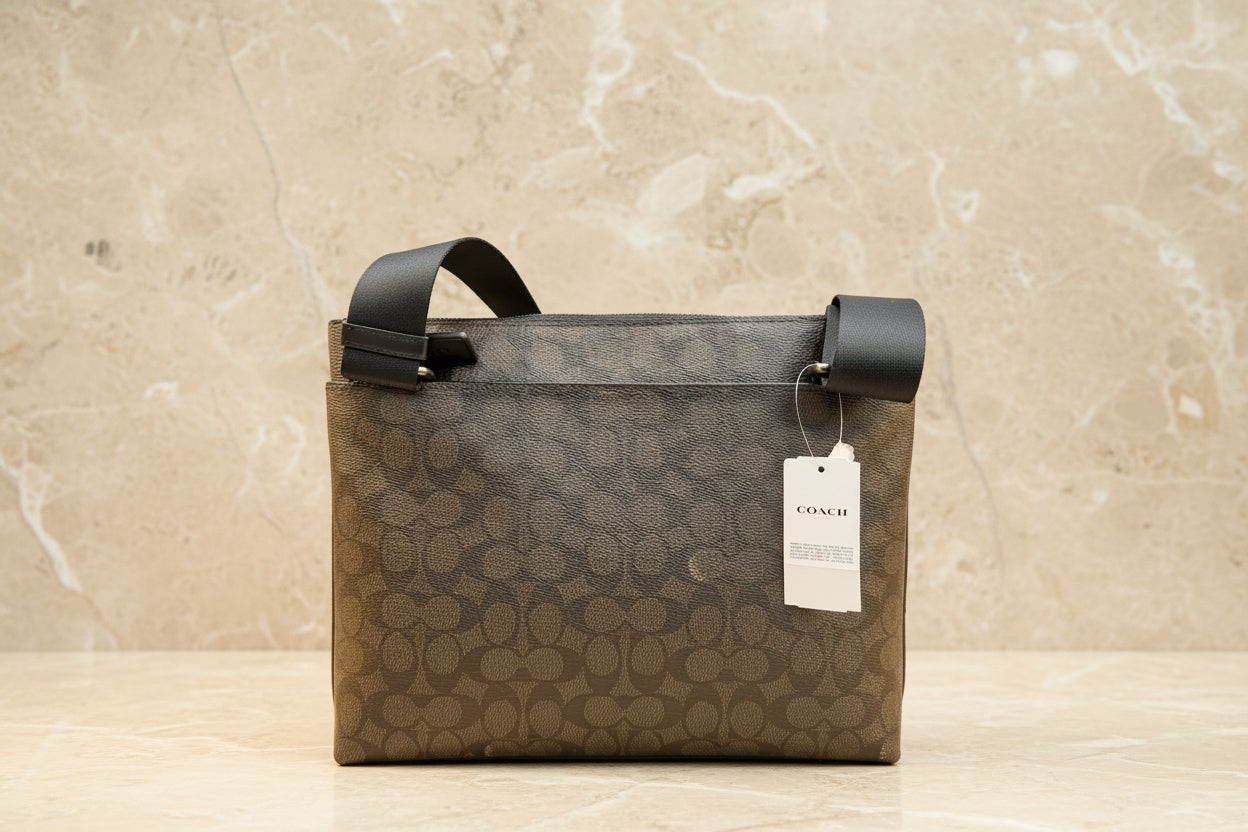 COACH CARRIER CROSSBODY BAG IN SIGNATURE CANVAS - MAHOGANY COLOR