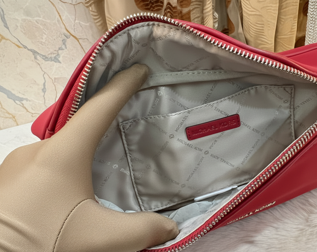 MICHAEL KORS KENLY MEDIUM NYLON WAISTPACK