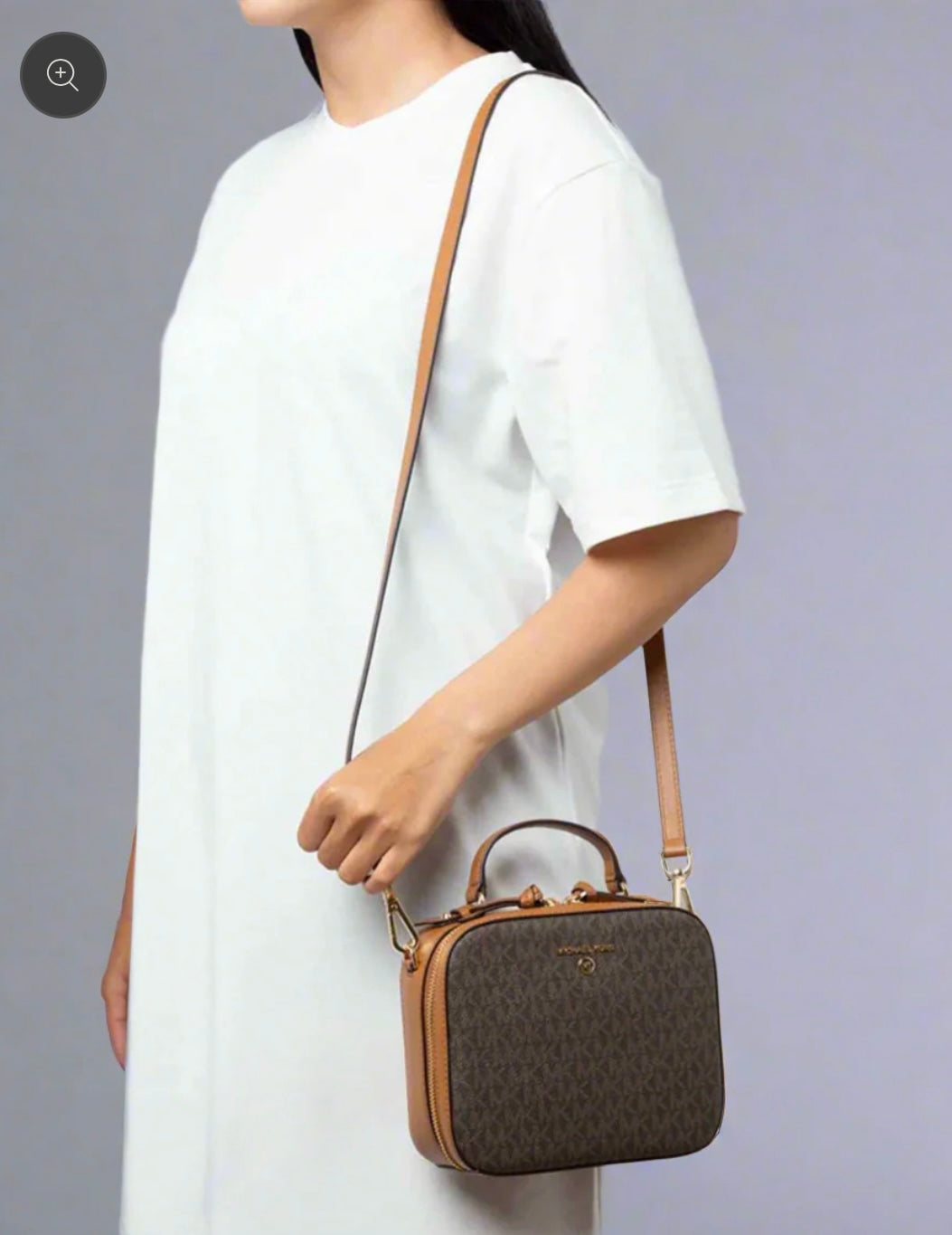 MICHAEL KORS CHARM JET SET LOGO CROSSBODY BAG ( FROM BOUTIQUE STORE )