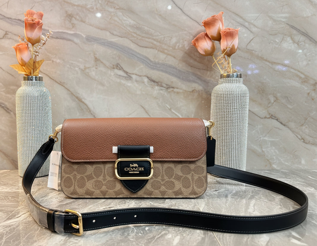 حقيبة كتف/حقيبة كروس بودي من كوتش مورغان بتصميم متعدد الألوان - كاكي متعدد