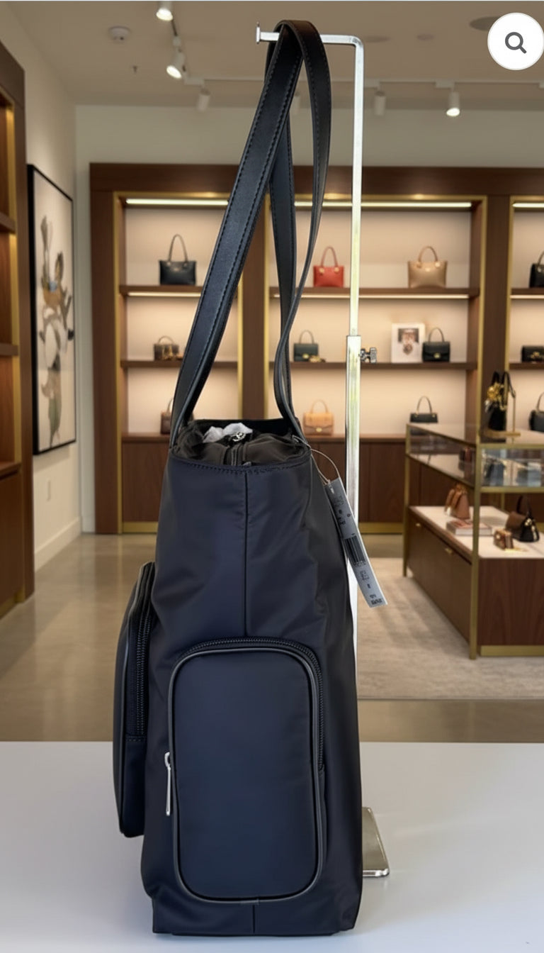 حقيبة مايكل كورس كاي للكمبيوتر المحمول - كبيرة - سوداء