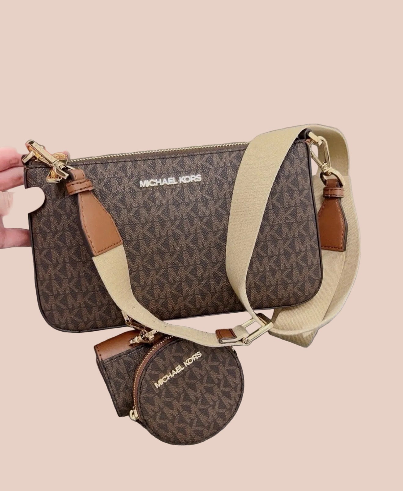 MICHAEL KORS JET SET SIGNATURE LOGO BROWN WITH ATTACH