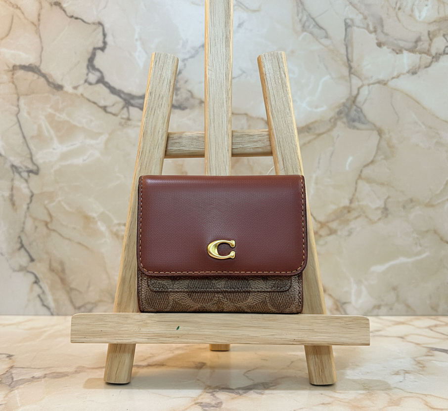 COACH MILA SMALL TRIFOLD WALLET