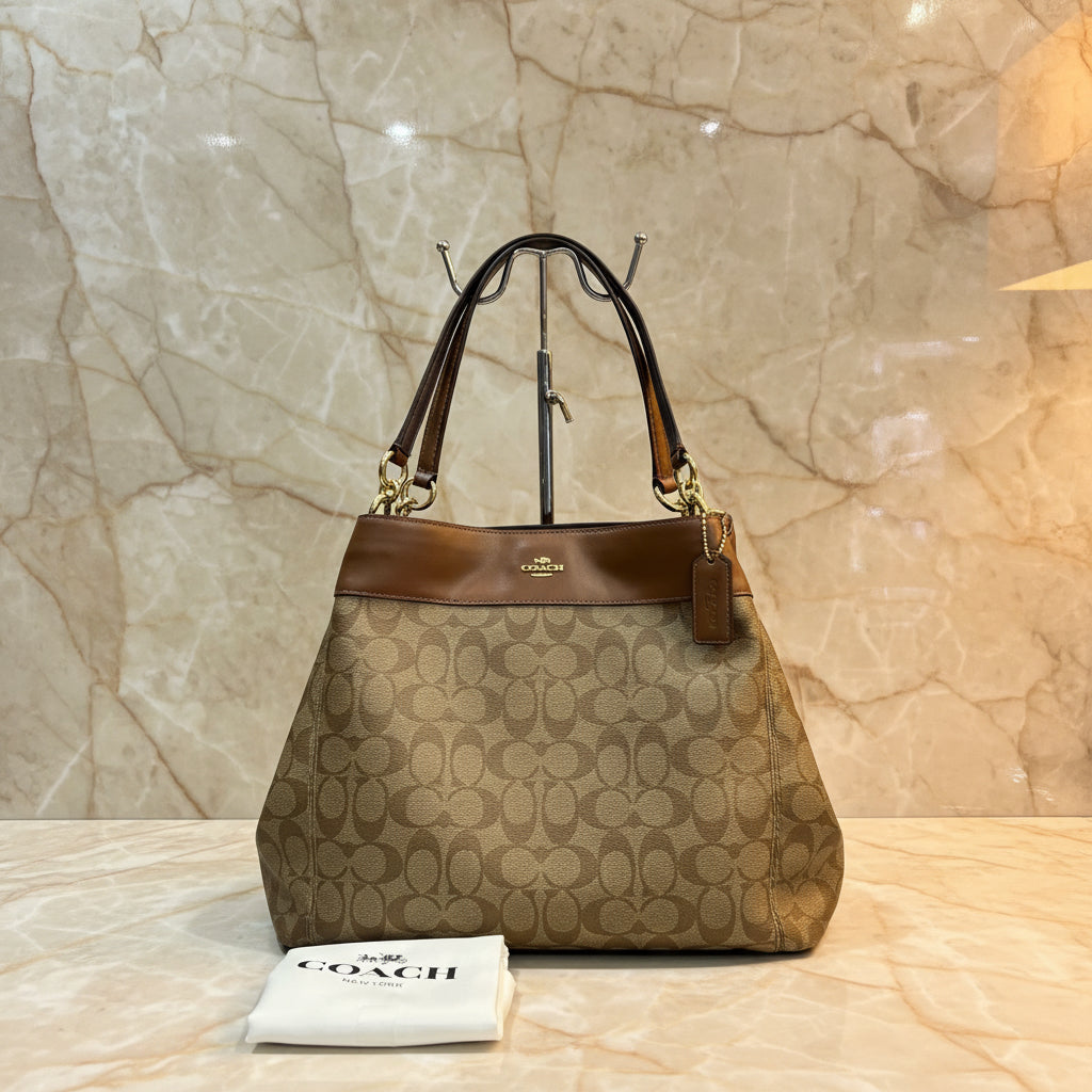 SALE‼️‼️‼️COACH LEXY SHOULDER BAG IN SIGNATURE KHAKI/SADDLE
