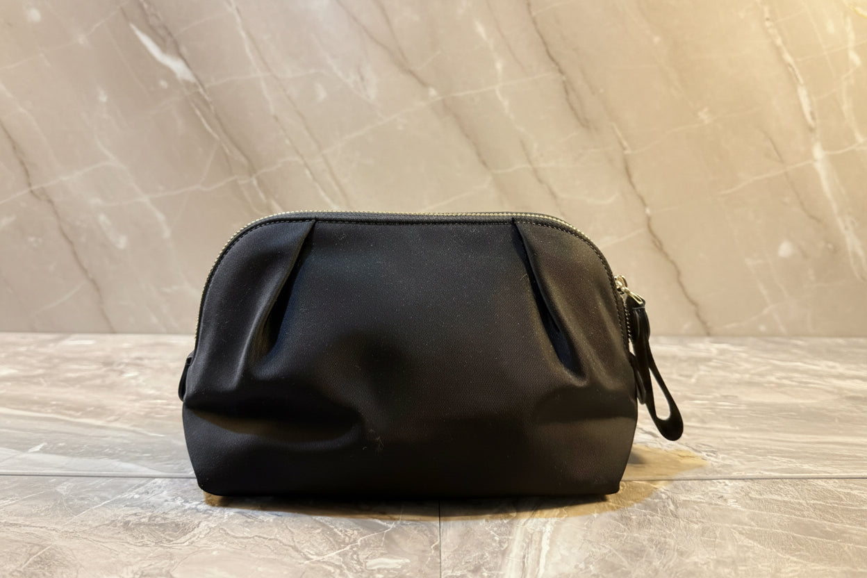 KATE SPADE CHELSEA COSMETIC POUCH - BLACK COLOR