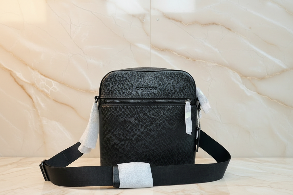 COACH HOUSTON FLIGHT BAG - SMOOTH LEATHER BLACK