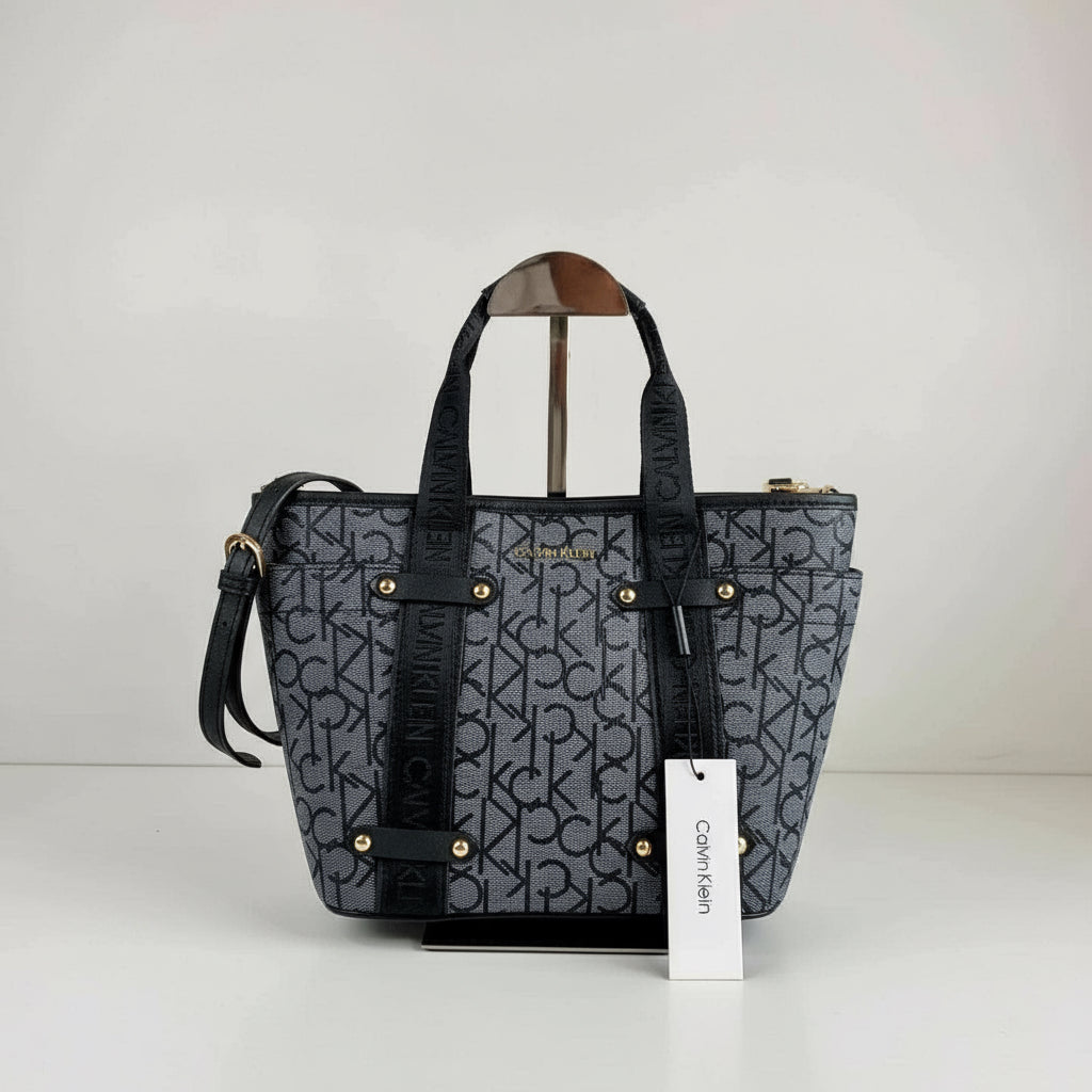 CALVIN KLEIN SATCHEL IN SIGNATURE CHARCOAL BLACK