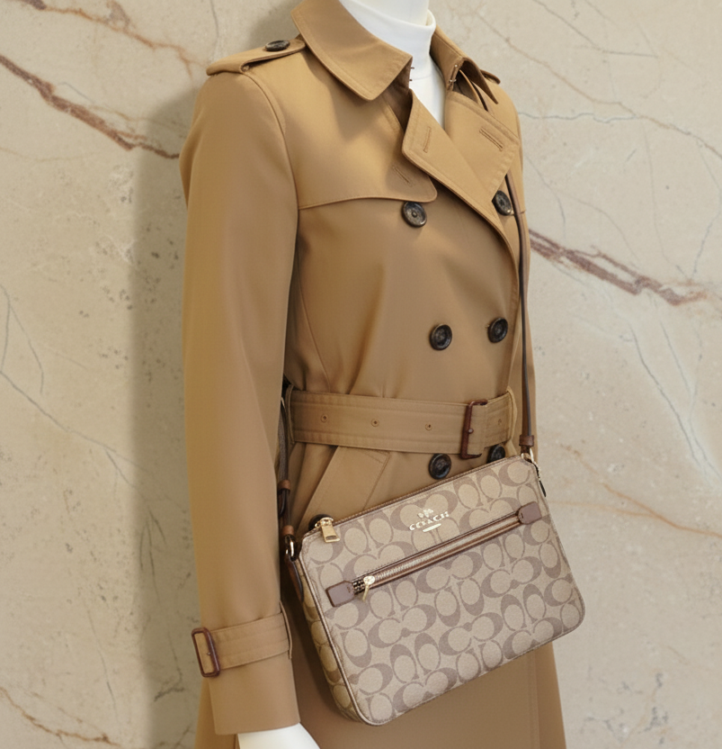 COACH GALLERY FILE CROSSBODY IN SIGNATURE CANVAS - KHAKI BROWN