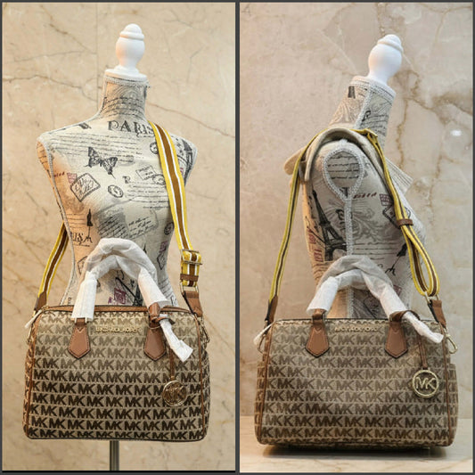 BUNDLE ‼️ MICHAEL KORS BEDFORD DUFFLE LARGE IN SIGNATURE JACQUARD & MEDIUM BIFOLD CORNER ZIP WALLETS