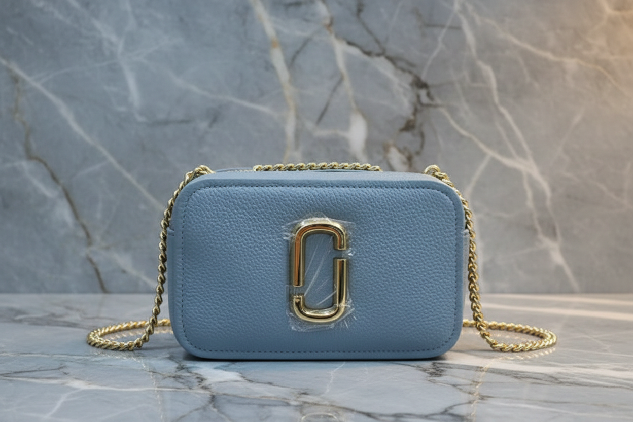 MARC JACOBS GLAM SHOT 21 PEBBLE CALF LEATHER - BLUE