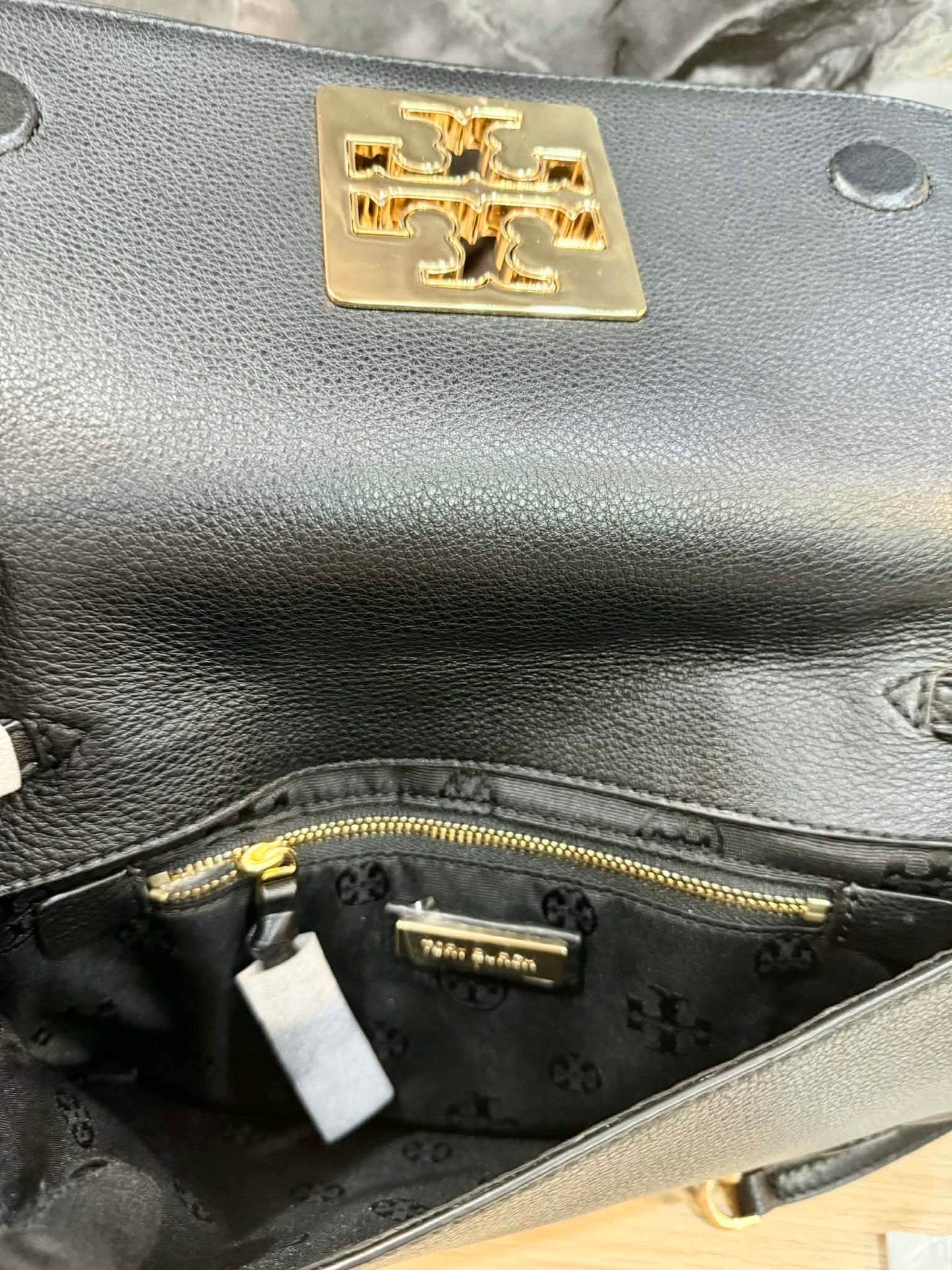 Tory Burch Britten Convertible Clitch Crossbody Chain Flap