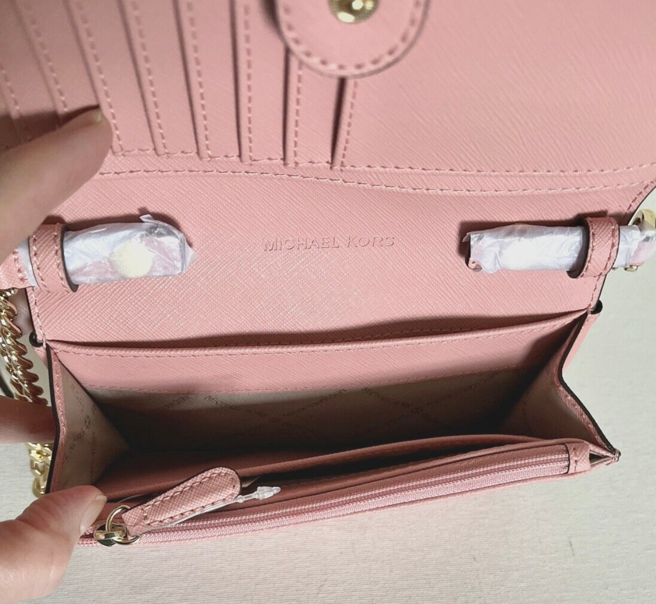 MICHAEL KORS JET SET TRAVEL PHONE CROSSBODY BAG - PRIMROSE