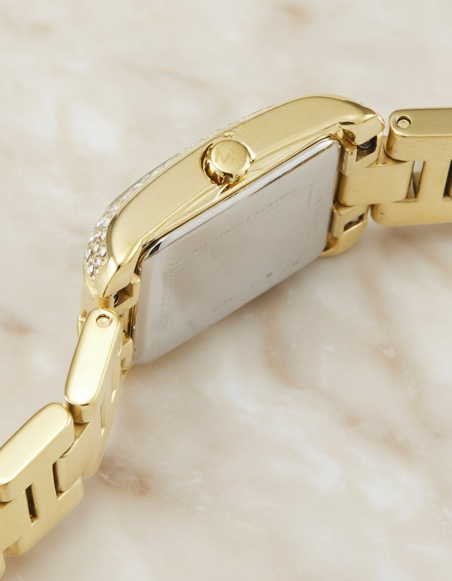 ساعة مايكل كورس إيمري ذهبية اللون - صغيرة مستطيلة