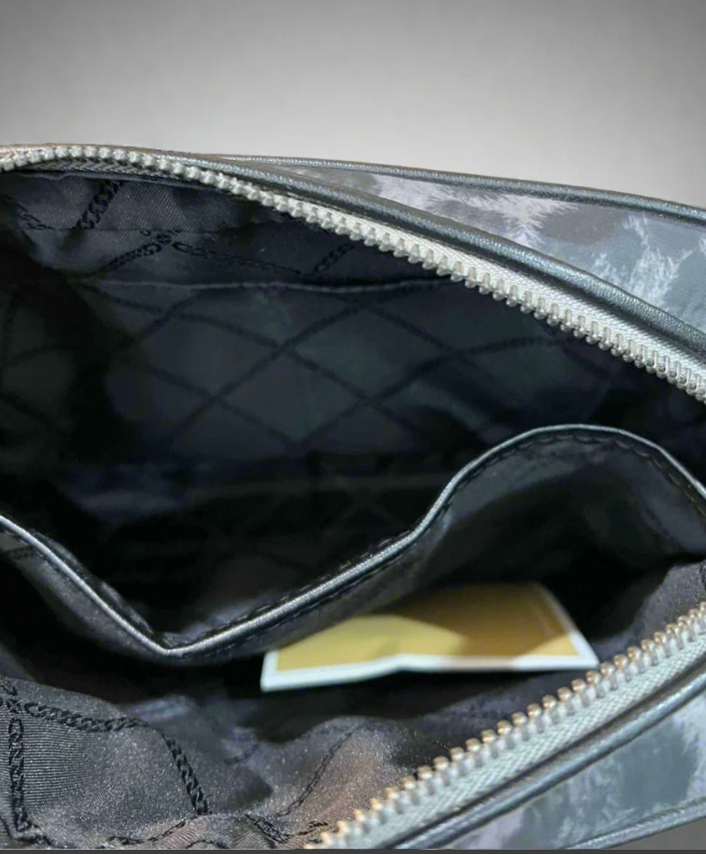 MICHAEL KORS EW JET SET NYLON CHAIN CROSSBODY - BLACK/GREY GUN METAL