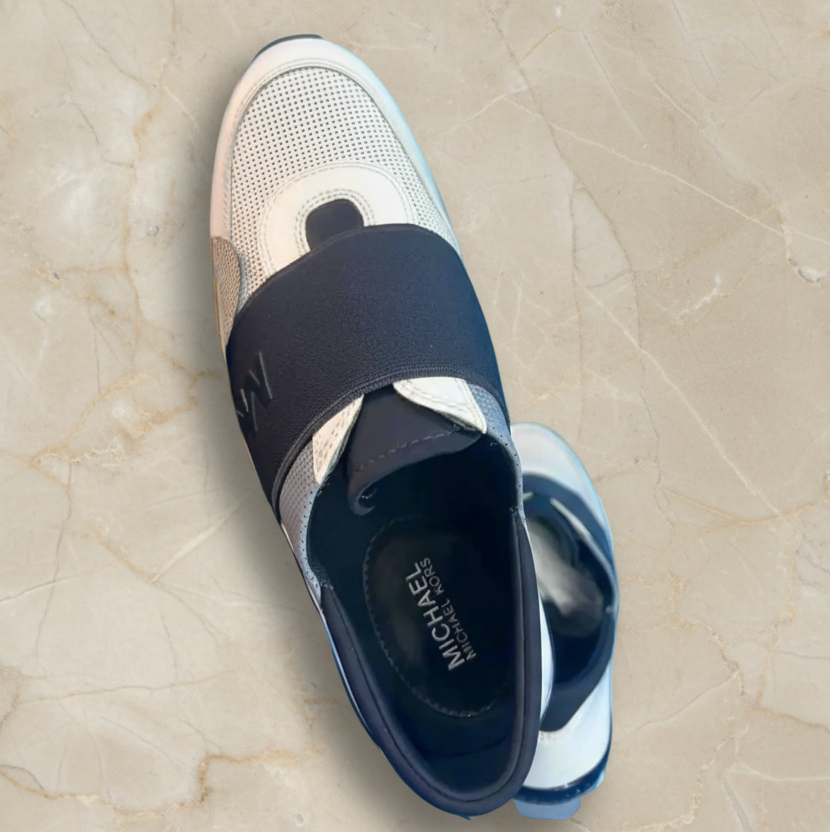 MICHAEL KORS TRAINER SHOES - SIZE 5.5 - FITS TO SIZE 5