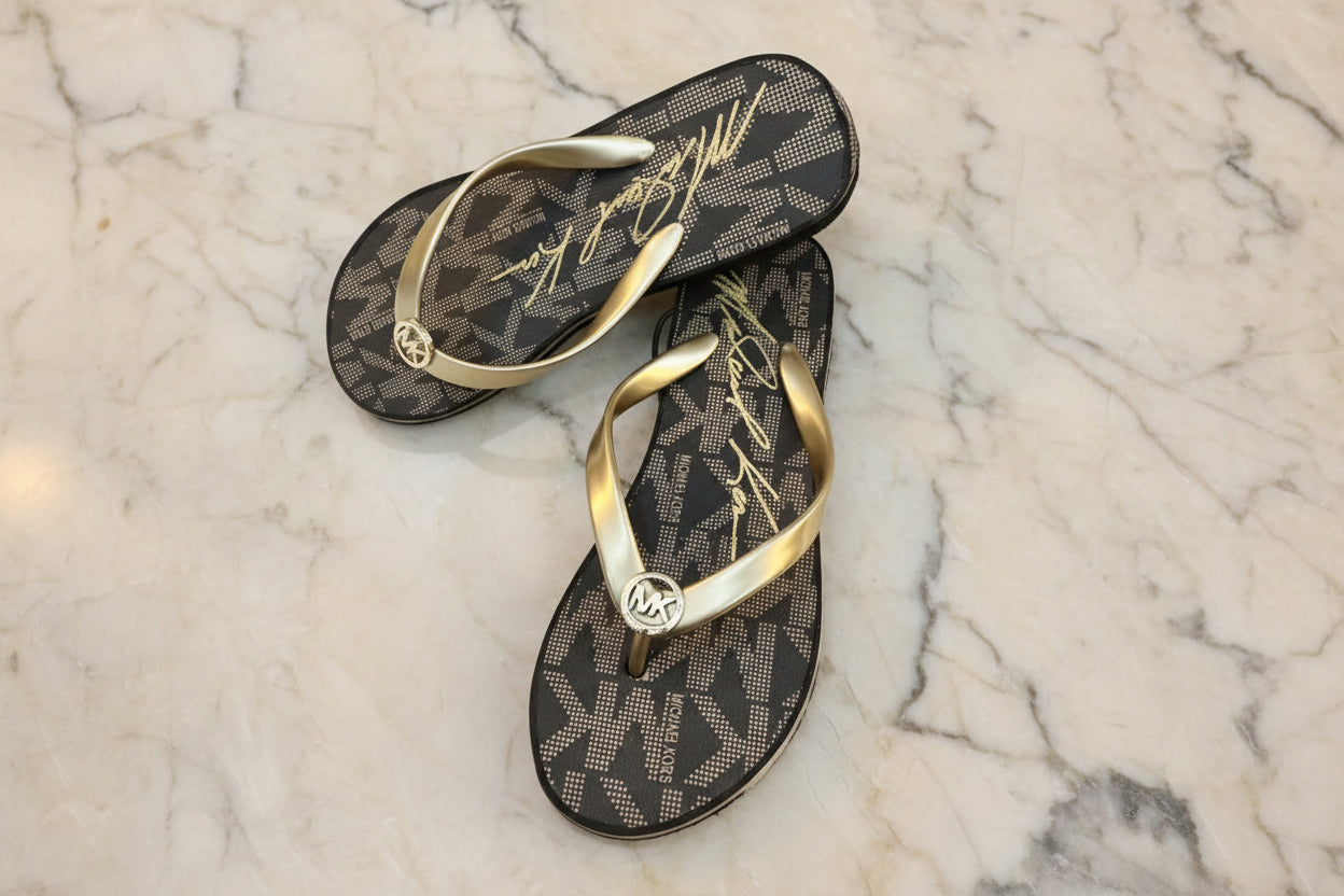 MICHAEL KORS SLIPPERS