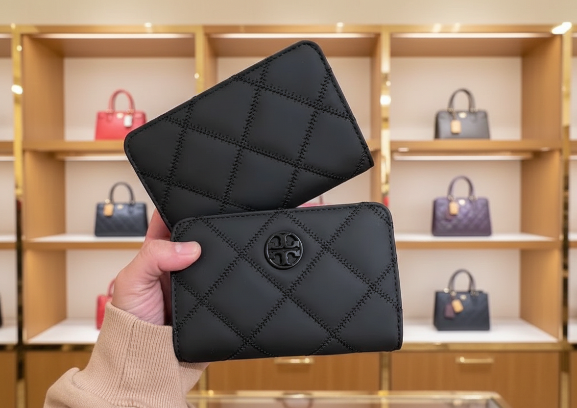 TORY BURCH QUILTED WILLA MATTE MEDIUM FLAP WALLET