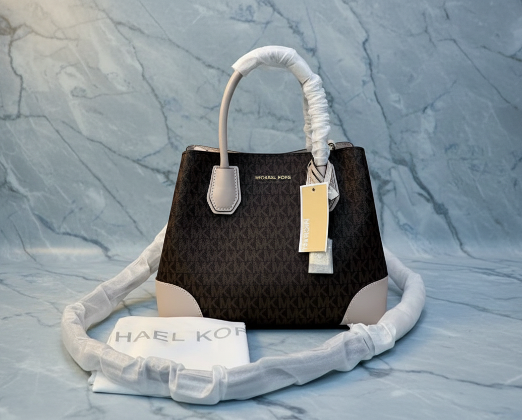 MICHAEL KORS MERCER GALLERY MEDIUM LOGO SATCHEL BAG - BROWN/SOFT PINK