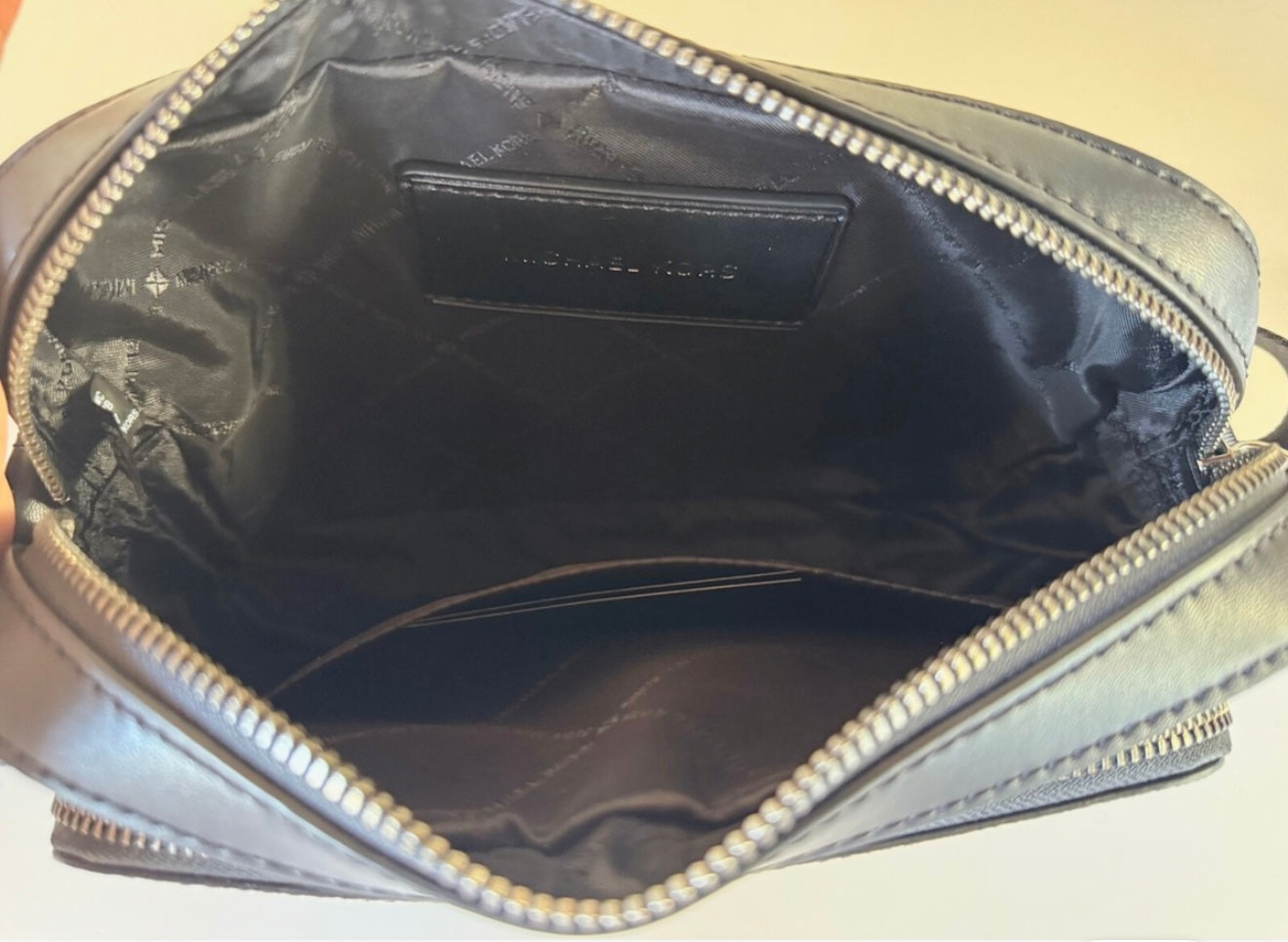MICHAEL KORS COOPER CROSSBODY