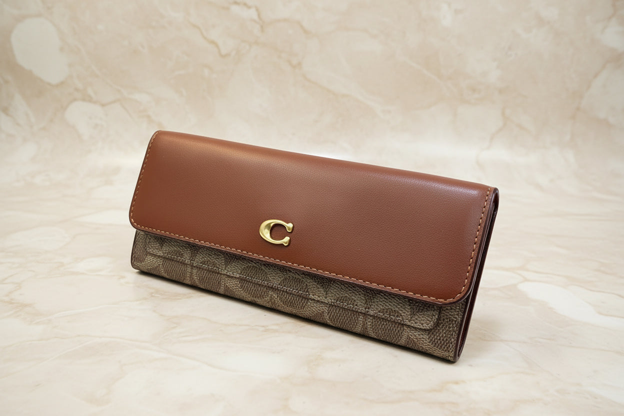 SALE ‼️ COACH MILA LONG FLAP WALLET ( FR. BOUTIUE STORE - DISPLAY ITEM )