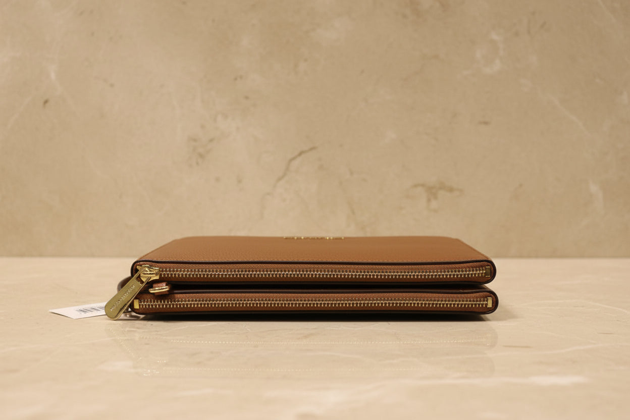 MICHAEL KORS DOUBLE ZIP GUSSET CROSSBODY - MONOBROWN/BROWN