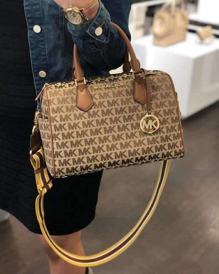 BUNDLE ‼️ MICHAEL KORS BEDFORD DUFFLE LARGE IN SIGNATURE JACQUARD & MEDIUM BIFOLD CORNER ZIP WALLETS