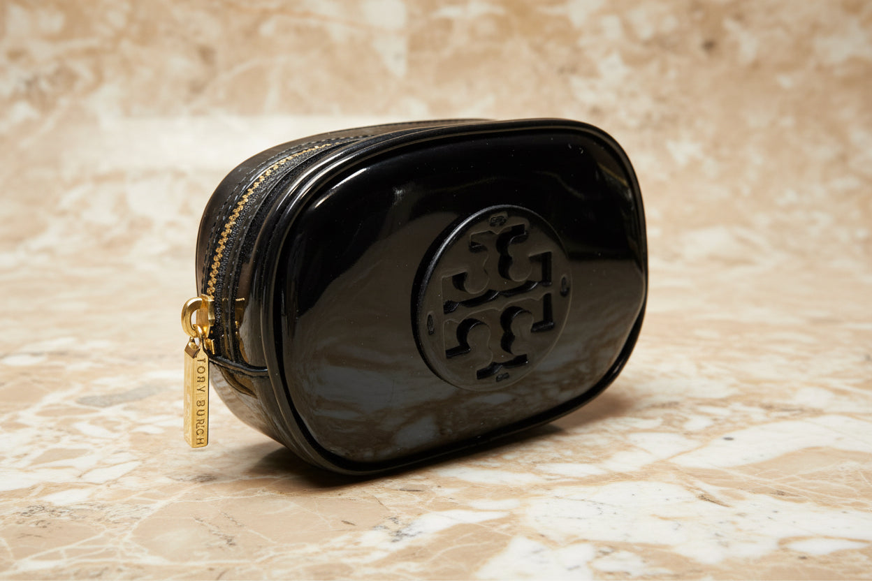 TORY BURCH SMALL ENAMEL COSMETIC POUCH
