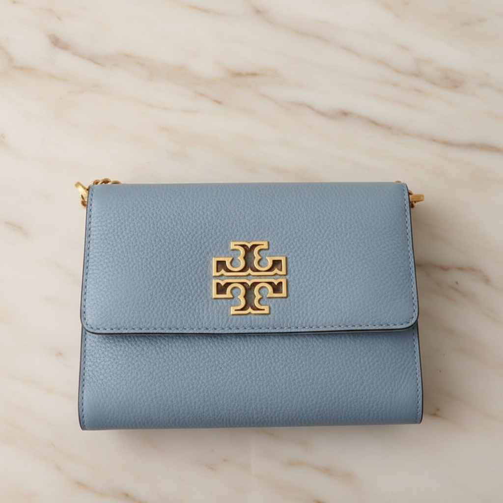 TORY BURCH BRITTEN CONVERTIBLE FLAP CLUTCH / CROSSBODY