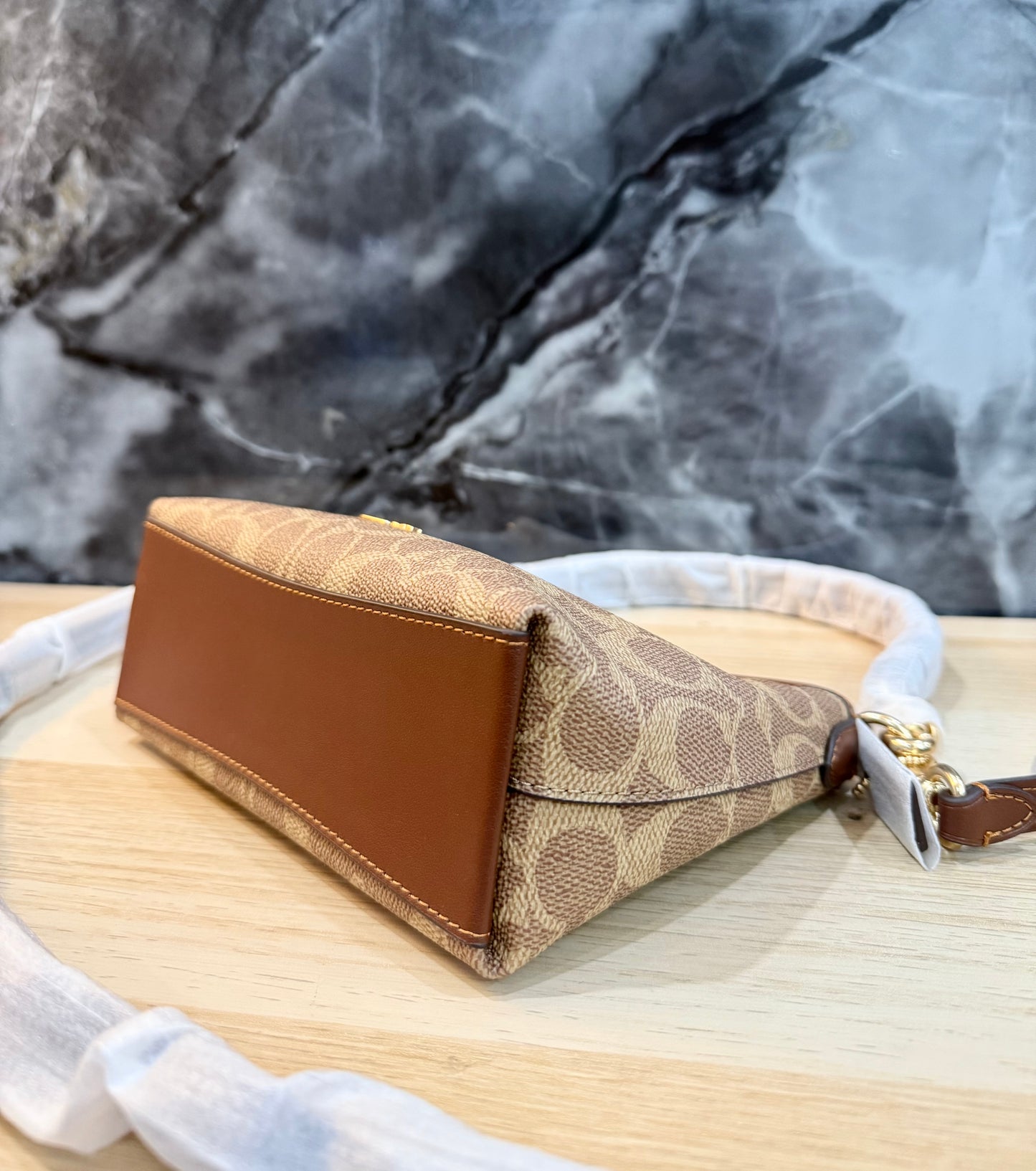 COACH SMALL LAUREL SHOULDER BAG - SIGNATURE COATED CANVAS