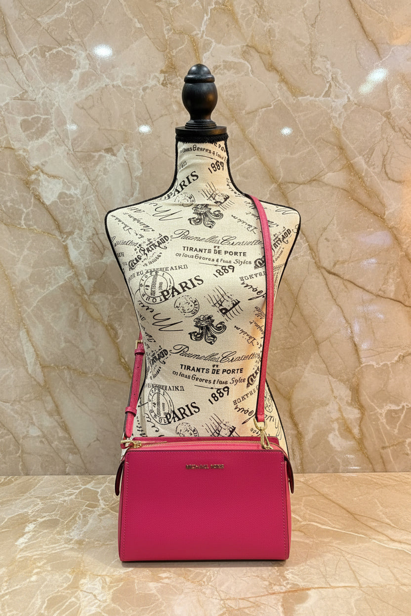 MICHAEL KORS LESLIE MESSENGER BAG - ELECTRIC PINK ( FUSCHIA COLOR )