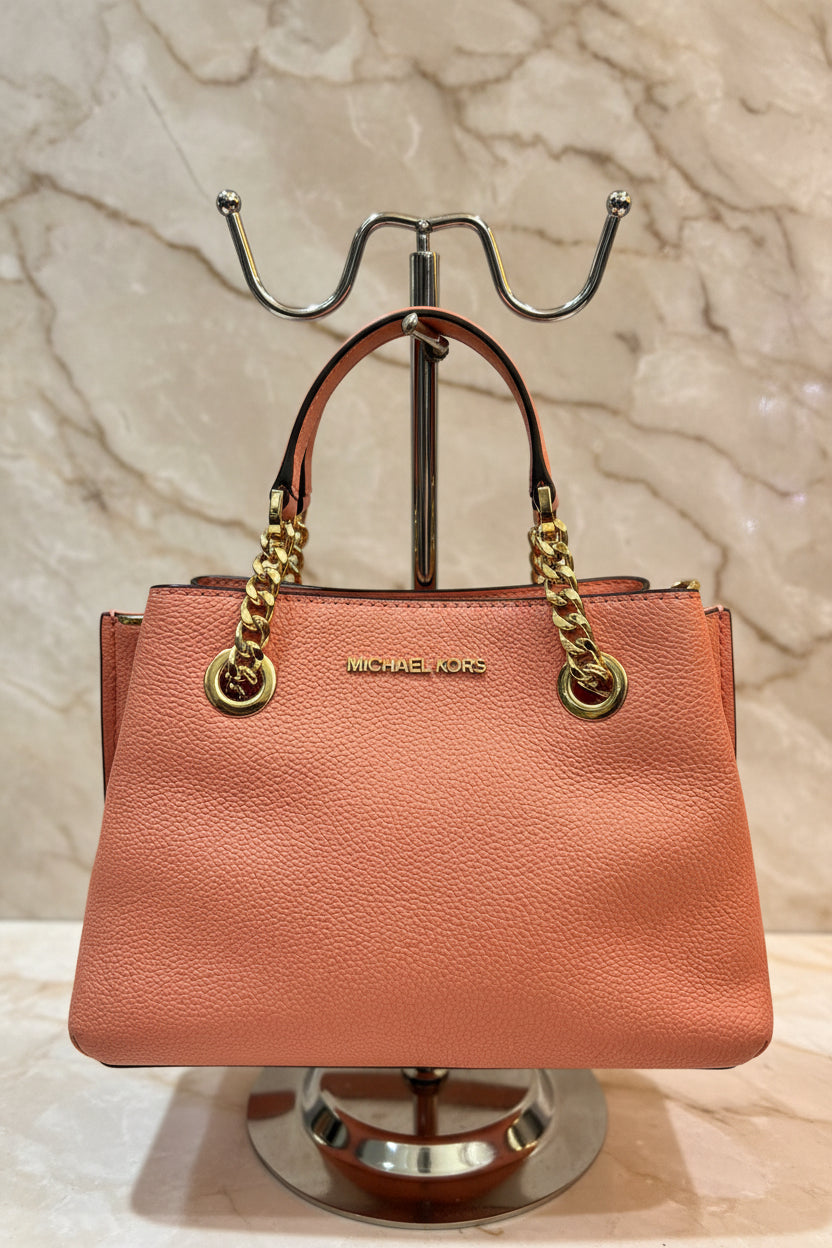 MICHAEL KORS SMALL TEAGEN LEATHER SATCHEL - PEACH