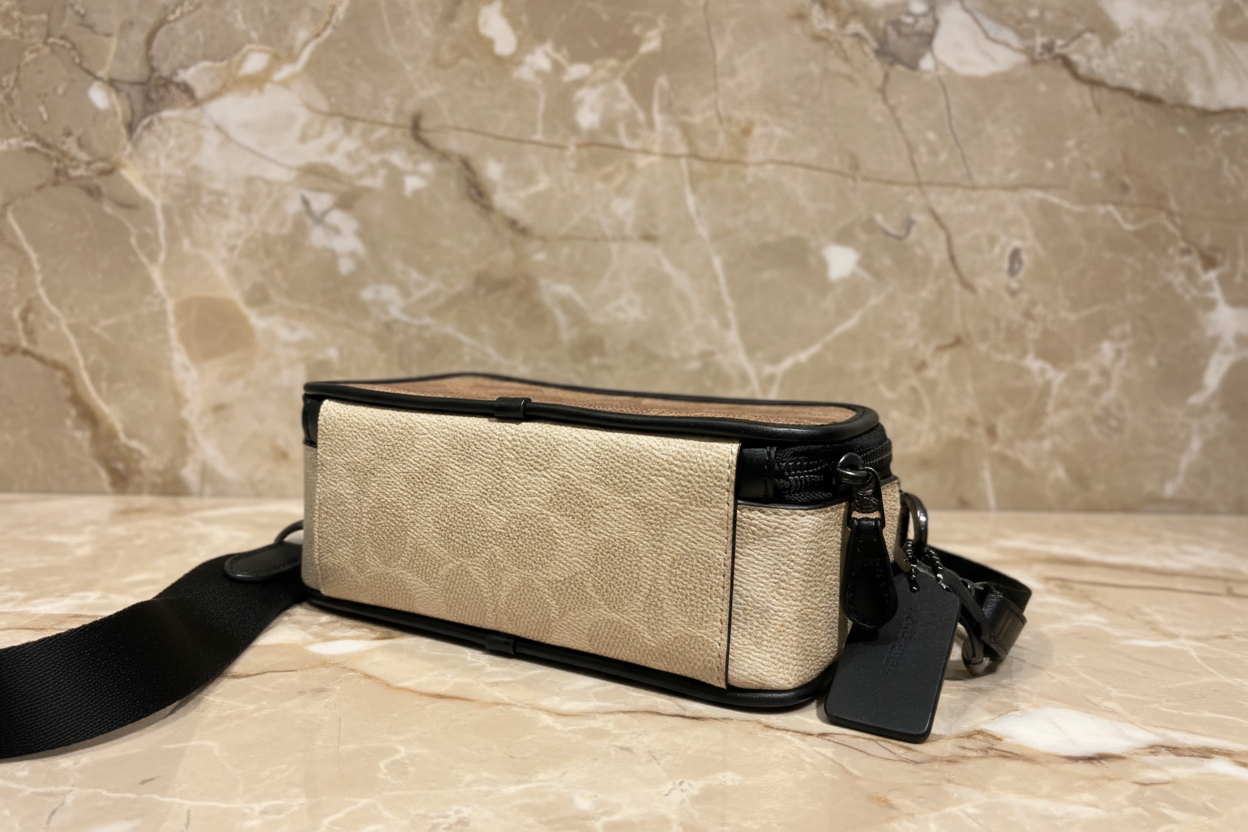 COACH WYATT CAMERA BAG - MULTI COLOR BLOCKED SAND/TAN