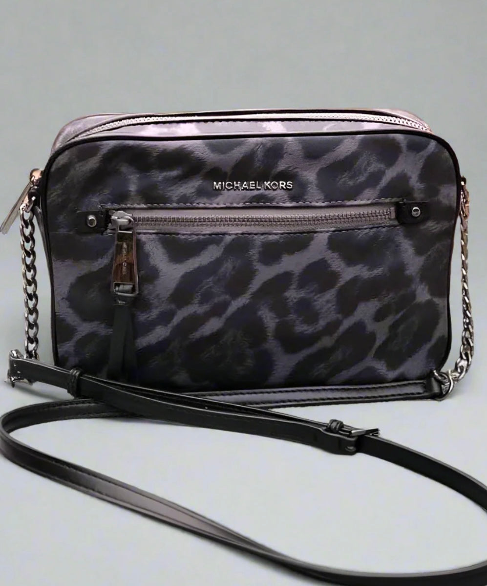 MICHAEL KORS EW JET SET NYLON CHAIN CROSSBODY - BLACK/GREY GUN METAL