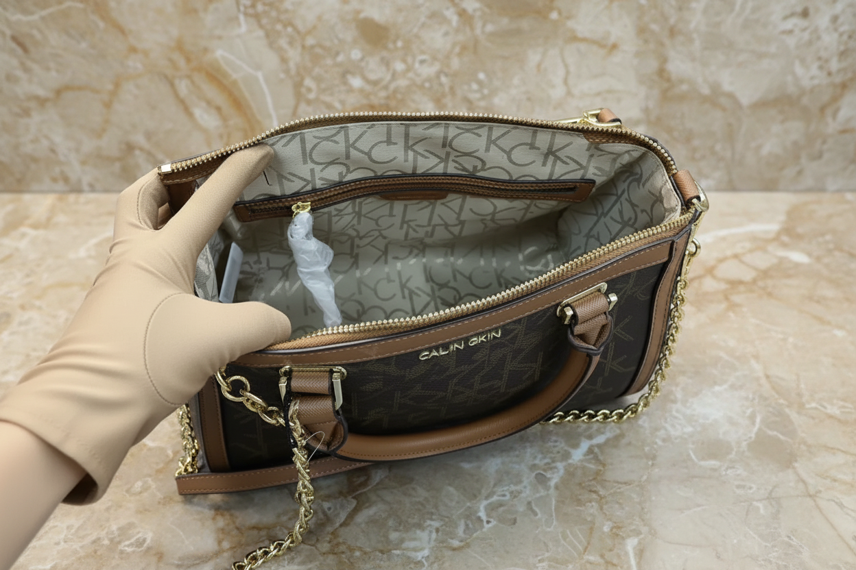 CALVIN KLEIN BUNDLE BAG & LONG WALLET JANAE SATCHEL CROSSBODY BAG IN SIGNATURE BROWN