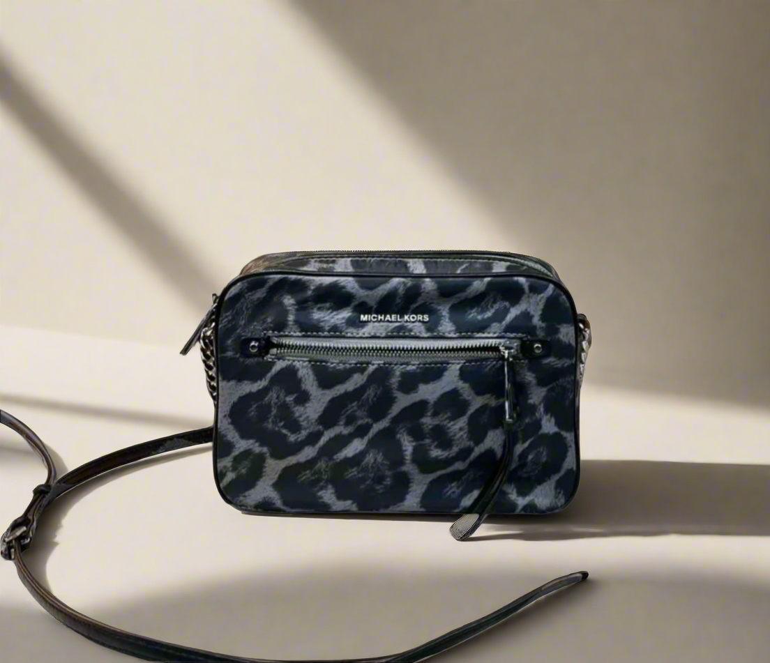 MICHAEL KORS EW JET SET NYLON CHAIN CROSSBODY - BLACK/GREY GUN METAL