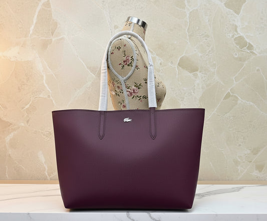 حقيبة لاكوست كبيرة مفتوحة مع جيب كبير - لون عنابي - قابلة للعكس