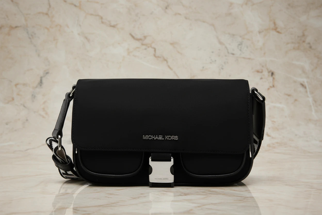 MICHAEL KORS KHAI MEDIUM DOUBLE POCKET FLAP MESSENGER