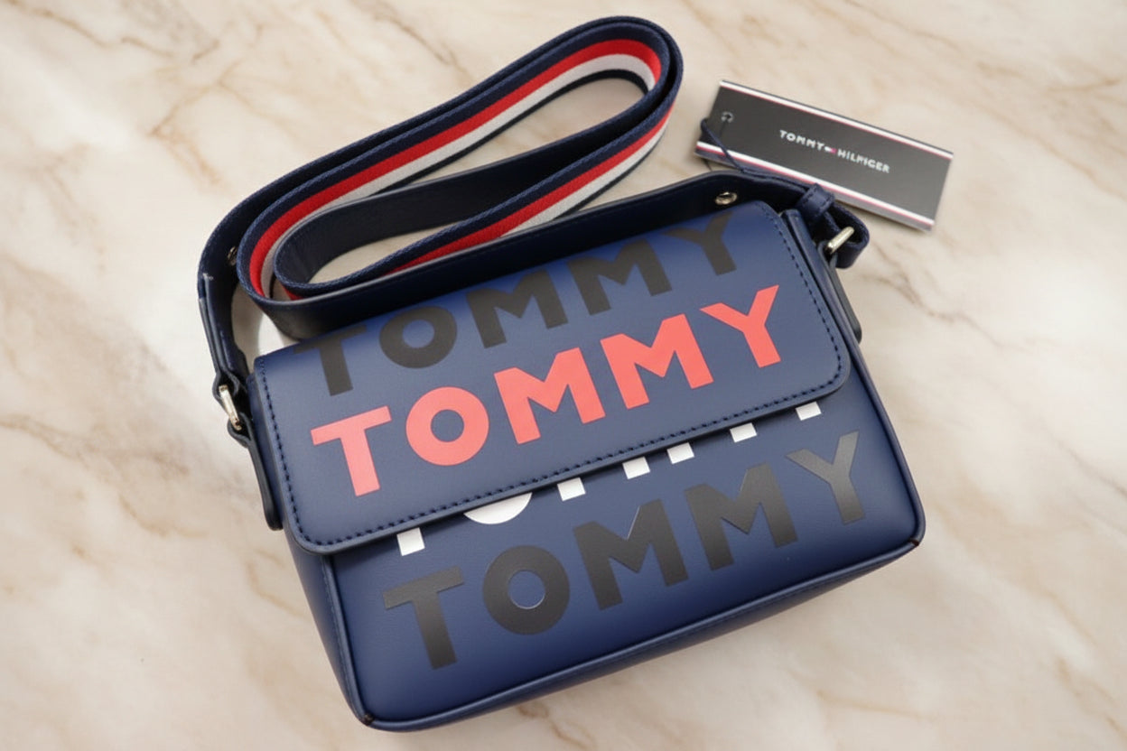 TOMMY HILFIGER FLAP CROSSBODY